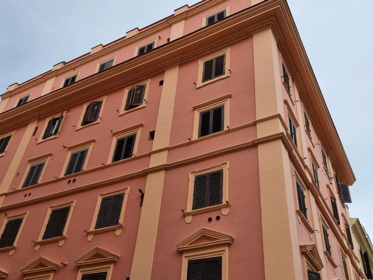 Colosseum 20 Apartment روما المظهر الخارجي الصورة